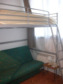 
                                                                                        Location
                                                                                         Beau F2 meublé 25m²