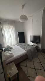 
                                                                                        Location
                                                                                         Beau F2 proche cathédrale 43m²