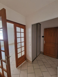 
                                                                                        Location
                                                                                         Beau F3 59m2 Saint Michel traversant lumineux