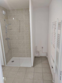 
                                                                                        Location
                                                                                         Beau F3 60m² lumineux ac balcon & place de parking