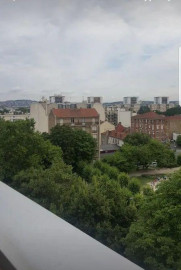
                                                                                        Location
                                                                                         Beau F3 meublé 47m² avec balcon refait à neuf