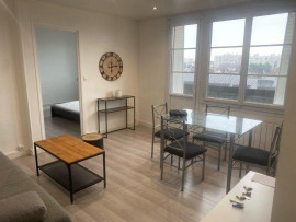 
                                                                                        Location
                                                                                         Beau F3 meublé 50m² avec balcon