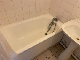 
                                                                                        Location
                                                                                         Beau F3 tout rénové 42m² Centre du Havre