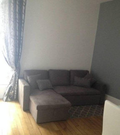 
                                                                                        Location
                                                                                         Beau meublé 43m² dans copro monument historique