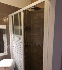 
                                                                                        Location
                                                                                         Beau meublé 43m² dans copro monument historique