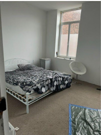 
                                                                                        Location
                                                                                         Beau meublé F2 60m² refait à neuf