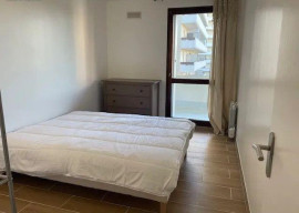 
                                                                                        Location
                                                                                         Beau meublé T2 55m² très lumineux refait à neuf