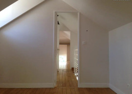 
                                                                                        Location
                                                                                         Beau pavillon classé 50m² avec terrasse