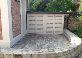 
                                                                                        Location
                                                                                         Beau pavillon classé 50m² avec terrasse