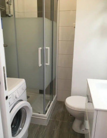 
                                                                                        Location
                                                                                         Beau studio 14m² quartier Castellane-Antiquaires