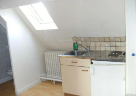 
                                                                                        Location
                                                                                         Beau studio 18m² centre ville de Tours