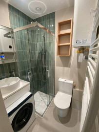 
                                                                                        Location
                                                                                         Beau studio 18m² refait à neuf et meublé