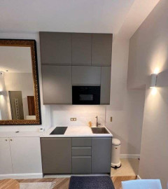 
                                                                                        Location
                                                                                         Beau studio 19m² rénové et équipé haut de gamme