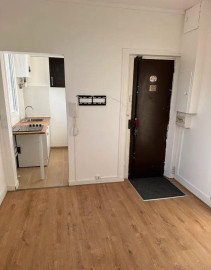 
                                                                                        Location
                                                                                         Beau Studio 2 pièces 24m2 à Vitry proche Paris