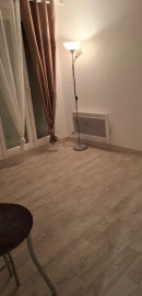 
                                                                                        Location
                                                                                         Beau studio 20m² avec terrasse refait à neuf