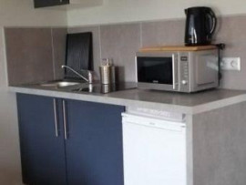 
                                                                                        Location
                                                                                         Beau studio 20m² calme, lumineux et central