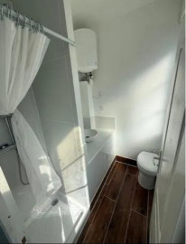
                                                                                        Location
                                                                                         Beau studio 20m² rénové lumineux et fonctionnel