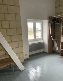 
                                                                                        Location
                                                                                         Beau studio 21m² lumineux en bord de de Maine