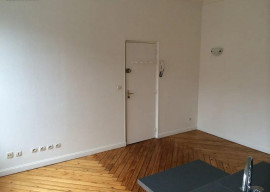 
                                                                                        Location
                                                                                         Beau studio 21m² lumineux place du Vieux Marché