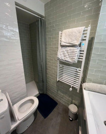 
                                                                                        Location
                                                                                         Beau studio 22m² avec jardin 70m²