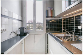 
                                                                                        Location
                                                                                         Beau studio 23m² bail société / rés secondaire