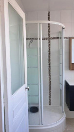 
                                                                                        Location
                                                                                         Beau studio 24m² rénové et lumineux