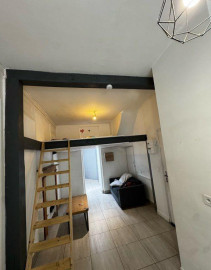 
                                                                                        Location
                                                                                         Beau studio 25m² fraîchement rénové et meublé