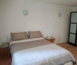 
                                                                                        Location
                                                                                         Beau studio 25m² meublé en rez-de-jardin