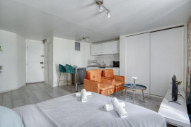 
                                                                                        Location
                                                                                         Beau studio 26m² meublé et chaleureux
