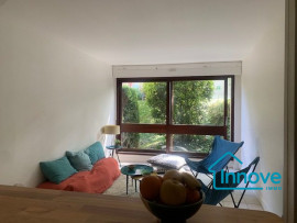 Vente
Beau studio 27 m² en rez de jardin exposé Sud