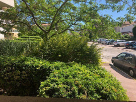 
                                                                                        Location
                                                                                         Beau studio 30m² au calme dans résidence fermée