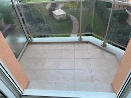 
                                                                                        Location
                                                                                         Beau studio 30m² avec chambre séparée