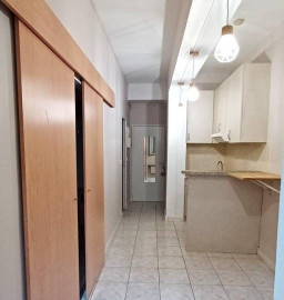 
                                                                                        Location
                                                                                         Beau studio 30m² rénové et partiellement équipé