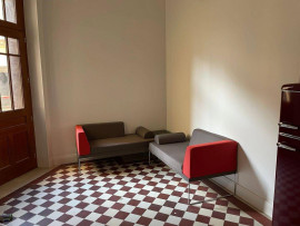 
                                                                                        Location
                                                                                         Beau studio 37m² neuf sur cours