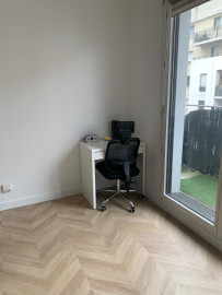
                                                                                        Location
                                                                                         Beau Studio à louer