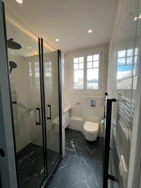 
                                                                                        Location
                                                                                         Beau studio au cœur Paris 17eme