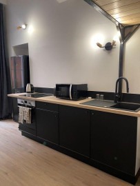 
                                                                                        Location
                                                                                         Beau studio avec terrasse et mezzanine à Boulogne