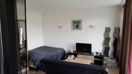 
                                                                                        Location
                                                                                         Beau Studio centre Saint Julien lumineux et calme