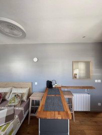 
                                                                                        Location
                                                                                         Beau studio cosy 18m² Place Victor Hugo