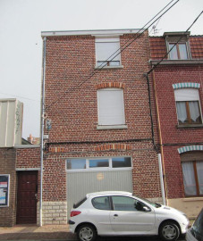 
                                                                                        Location
                                                                                         Beau studio étudiant 14m²