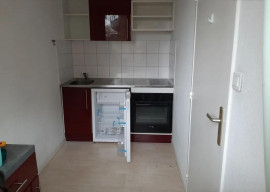 
                                                                                        Location
                                                                                         Beau studio F1Bis 27 m² avec balcon couvert 6m²