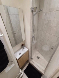 
                                                                                        Location
                                                                                         Beau studio meublé 11m² Clichy Cosy Nest