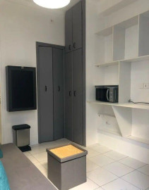 
                                                                                        Location
                                                                                         Beau studio meublé 12m² entièrement rénové