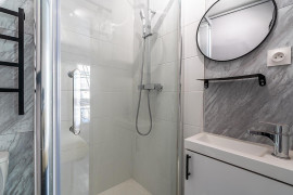 
                                                                                        Location
                                                                                         Beau studio meublé 16m²