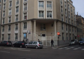 
                                                                                        Location
                                                                                         Beau studio meublé 18m² dans résidence étudiante