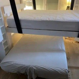 
                                                                                        Location
                                                                                         Beau studio meublé 18m² entièrement rénové