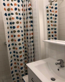 
                                                                                        Location
                                                                                         Beau studio meublé 18m² rénové