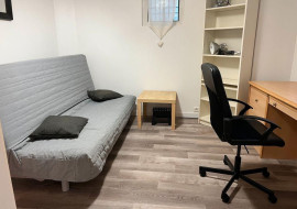 
                                                                                        Location
                                                                                         Beau studio meublé 18m² rénové
