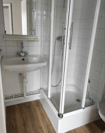 
                                                                                        Location
                                                                                         Beau studio meublé 18m2 Cité des congrès