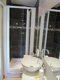 
                                                                                        Location
                                                                                         Beau studio meublé 20m² avec terrasse et jardin